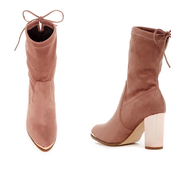 Catherine Malandrino Shoes - NEW Catherine Malandrino Torchanie Bootie in Nude